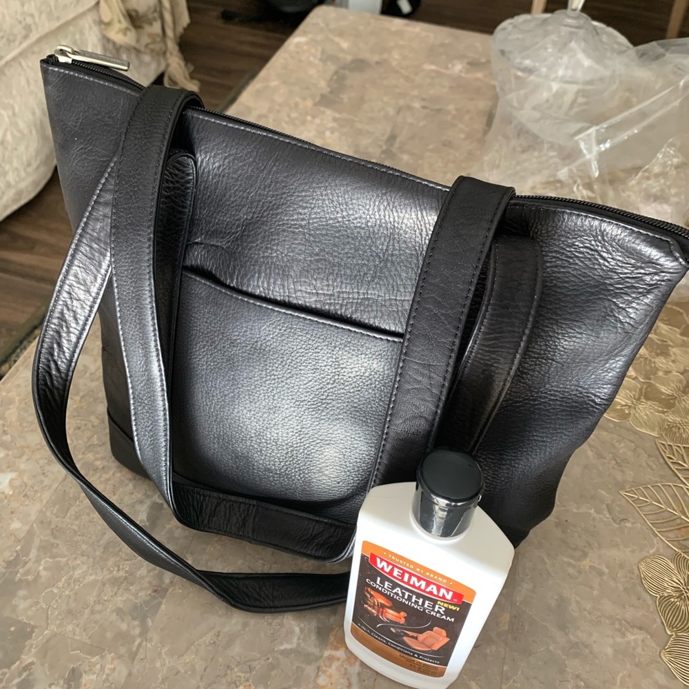 Black leather tote